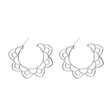 Load image into Gallery viewer, 2020 New Long Crystal Tassel Gold Color Dangle Earrings for Women Wedding Drop Earing Fashion Jewelry Gifts - ngoclht15
