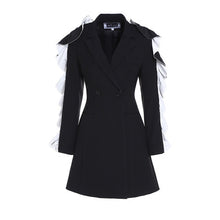 Load image into Gallery viewer, [EAM] 2020 Spring New Fashion Black Solid Button Pockets Ruffles Long Sleeve Casual Turn-down Collar Women Coats RA150 - ngoclht15

